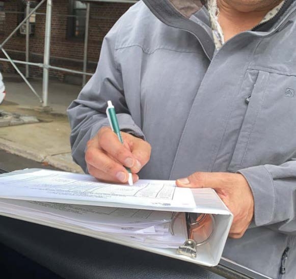 MarioNawfal's tweet photo. 🇺🇸 A Brooklyn daycare boss is going to prison for treating Medicaid like it was her private account.

Zakia Khan ran 2 Coney Island adult centers and a home-health shop that billed about $64M for care that never showed up.

They were paying recruiters to bring people in and slipping clients cash to sign fake attendance sheets, until Medicaid had sent about $56M out the door.

A judge gave her 76 months, ordered more than $56M paid back, and seized $5M in houses, cash and gold from her home.

We're talking about money that was supposed to keep old people safe during the day and instead bought jewelry, all while the feds filmed the envelope handoffs and then shut the whole thing down.

Source: DOJ / Writer: Lucas