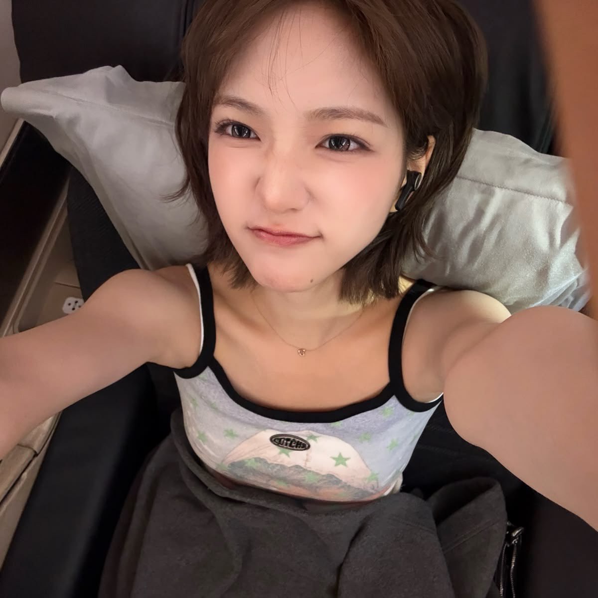 oneoffseo's tweet photo. #moothunt ❤︎ lf interactive moots!

🇭🇰, she/her, minor 
not new to #kpoptwt/#stantwt

loves ggs &amp; thai gls
ults kiiikiii hearts2hearts rescene illit ........ full stanlist in strawpage !!

♡  and  ↻ to spread plz!
 all fandoms welcome🩵🩷 https://t.co/ibZKvJQdUv