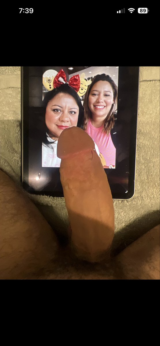 User1141677's tweet photo. Thanks to the person that took this pick #dick #mom #trib #horny https://t.co/TIjChGV5ce