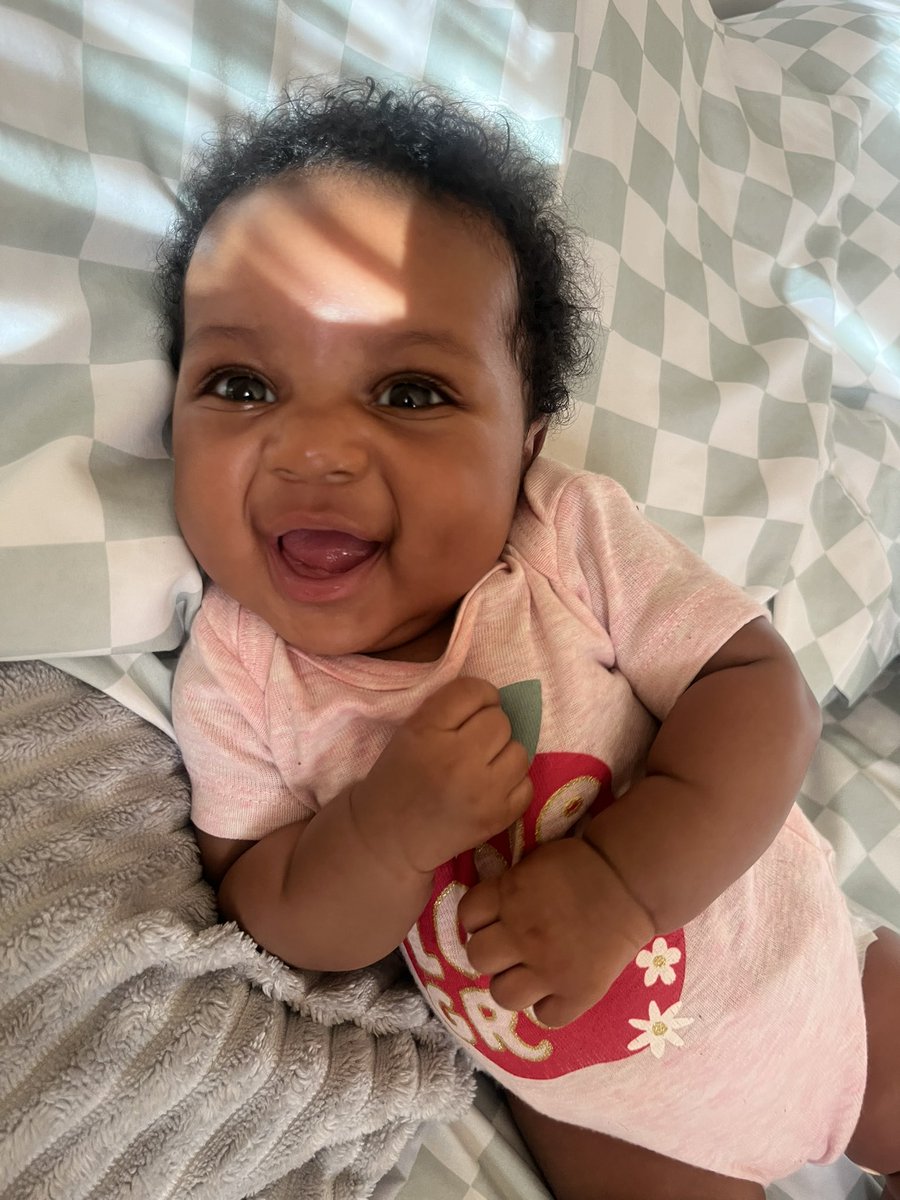 _ikeiah's tweet photo. I’ll give up my past 4 u🫶🏾🥹🧑🧒 #minibestie https://t.co/y98QpiT63w