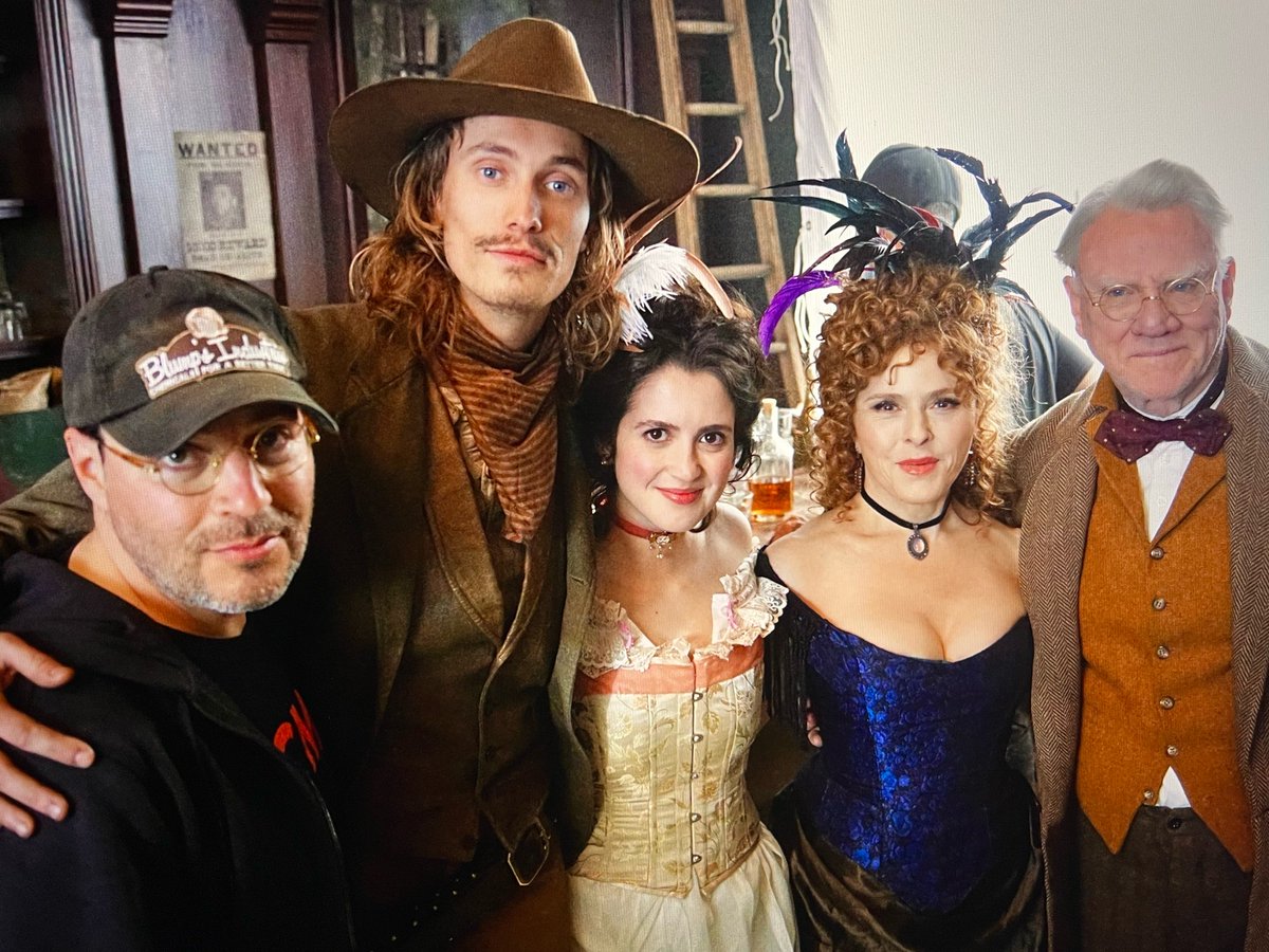 LastTrainTF's tweet photo. Director @AdamRifkin with the cast of LAST TRAIN TO FORTUNE @McDowellMalc @yojamespaxton @lauramarano @OfficialBPeters 

NYC - 9/17
Dallas - 9/23
LA - 9/25

🎟️ https://t.co/wzYQMINhZW

#lasttraintofortune #western #nyc #dallas #la https://t.co/EdDygZY6j0