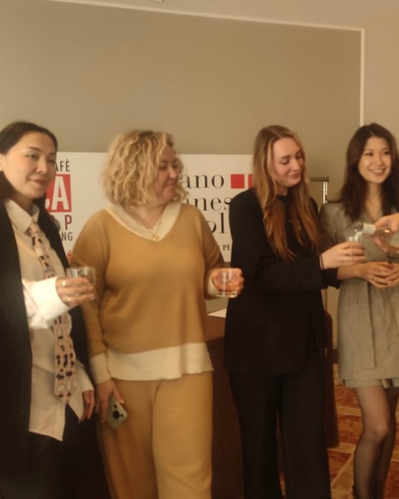 Matheus42457254's tweet photo. Professional development in the commercial HoReCa sector (Hotels, Restaurants, Cafés)

An incredible learning experience with leading Italian designers. I was especially impressed by Marina Baraks’ hotel design process, bar counter ergonomics from https://t.co/A6ErfioGY4