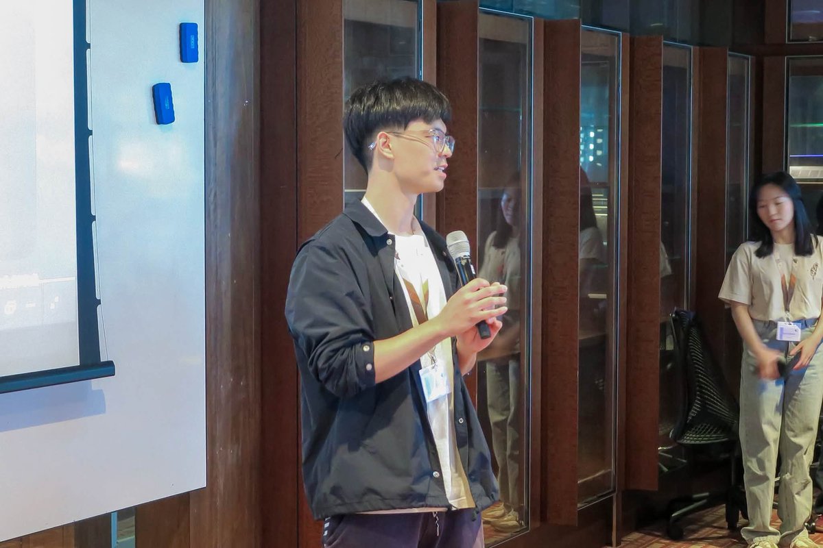 BrisbaneTeco's tweet photo. The University of Queensland Graduate and Undergraduate Taiwanese Students Association (UQGUTS) hosted a special screening of the documentary The Builders of Taiwan on 4 September at UQ, bringing together members of Queensland’s academic community and friends of Taiwan. https://t.co/F1mJHKQzzq