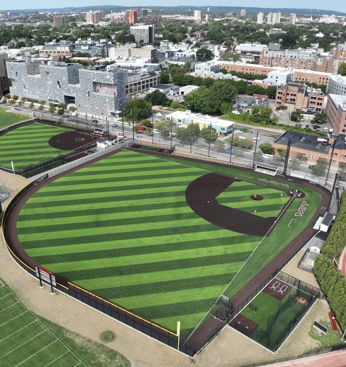 CoachMoMIT's tweet photo. Fran O’Brien Field #16 @MIT_Baseball https://t.co/dcnXjhGfET