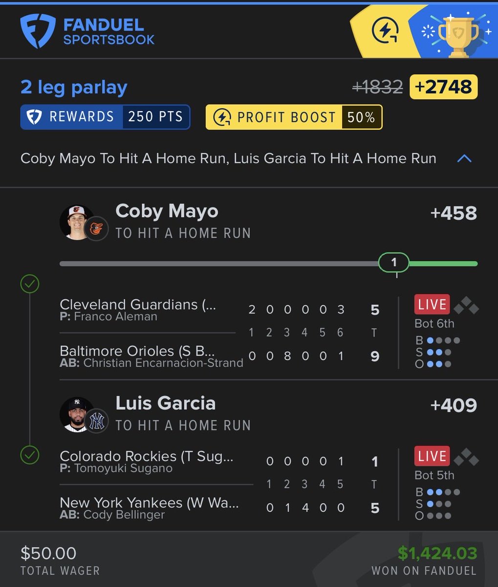 gaddis6508's tweet photo. There’s an NFL game on right now? Had no idea. https://t.co/ACUYoLBUiU