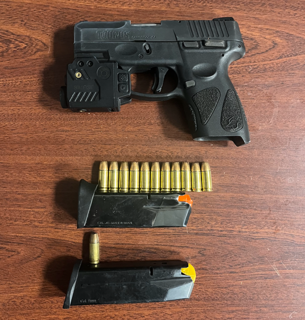 NYPD67Pct's tweet photo. Day and night, our officers are out protecting the public. These firearms were safely recovered during patrols by our officers , the Special Operations Lieutenant &amp; NYPD CRT this past Labor Day weekend. https://t.co/qh6LT7QV8m