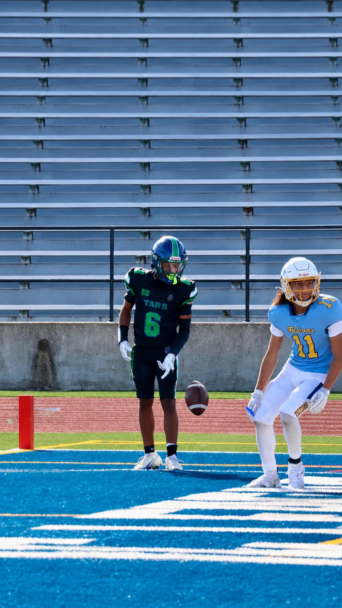 r8ndyyy's tweet photo. Week 3 Win Against Prosser (20-14)
2 RECS
27 YRDS
1 TD 
1 TFL
@PrepRedzoneIL @ExpoRecruits @5StarScouting https://t.co/H3mUZtu7sP