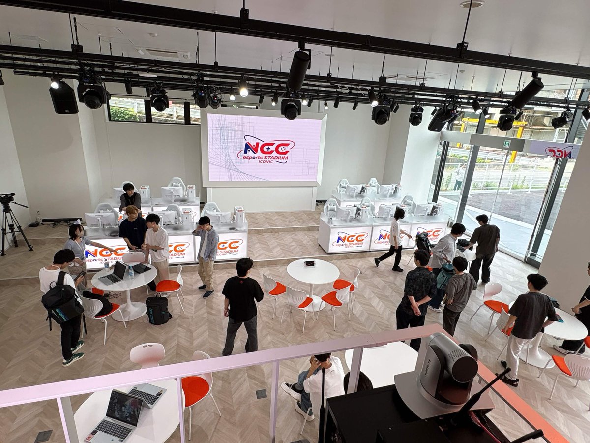 nccesportsEvent's tweet photo. おはようございます☀️
今日も作業を進めていきます！
これは実際の会場を使って、当日どのように進めていくかを確認したときの写真📸です！
新しくなったNCCeスポーツスタジアム🏟️を最大限利用し、いいイベントを作り上げていきます！
是非フォローして、情報をお待ちください😉✨ https://t.co/4EUx6N2FNE
