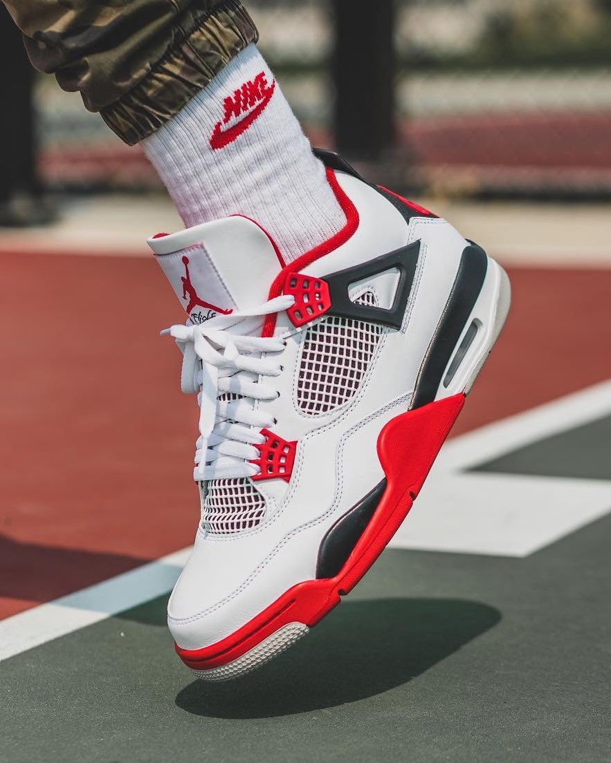 houseofheat's tweet photo. BREAKING: The Air Jordan 4 OG ‘Fire Red’ RETURNS Fall 2027 🌋🌋 https://t.co/1vKiVGbhH9