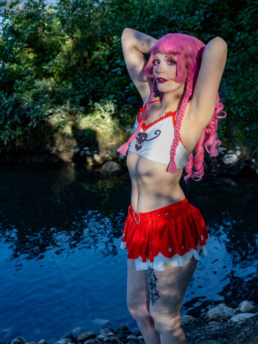 feralmans's tweet photo. 👻💞
#perona #ONEPIECE〜 #onepiececosplay #cosplayㅤ https://t.co/L2GF7EJivm