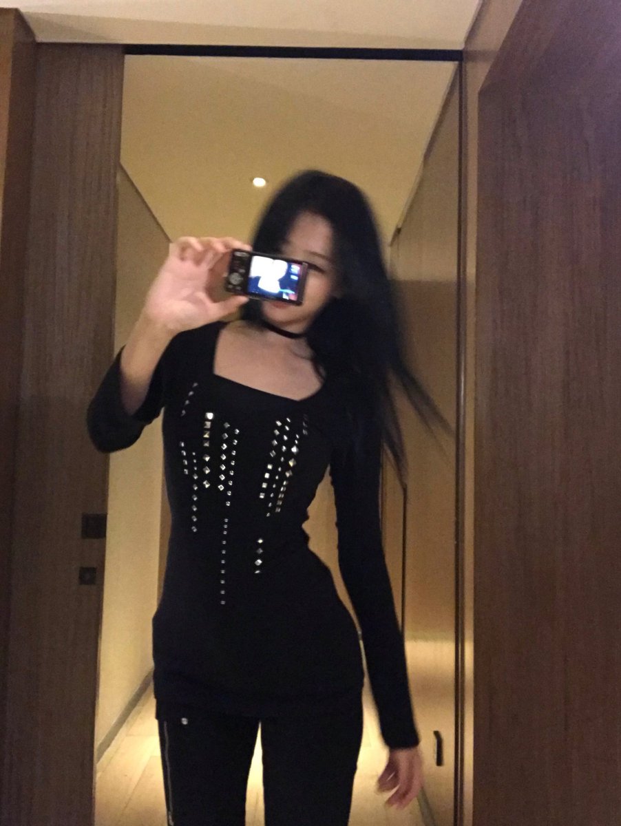 ahyeonnl's tweet photo. ︎ ︎ ︎ ︎ ︎ ︎ ︎ ︎ ︎ ︎
𝑳𝒂𝒏𝒈𝒌𝒂𝒉 𝒌𝒂𝒌𝒊 𝒔𝒊𝒂𝒑 𝒎𝒆𝒍𝒂𝒋𝒖, 𝒃𝒆𝒓𝒃𝒂𝒍𝒖𝒕 𝒂𝒏𝒈𝒈𝒖𝒏𝒏𝒚𝒂 𝒉𝒊𝒕𝒂𝒎 𝒚𝒂𝒏𝒈 𝒎𝒆𝒏𝒆𝒏𝒂𝒏𝒈𝒌𝒂𝒏.
︎ ︎ ︎ ︎ ︎ ︎ ︎ ︎ ︎ ︎ https://t.co/4Ubkh6ckwF