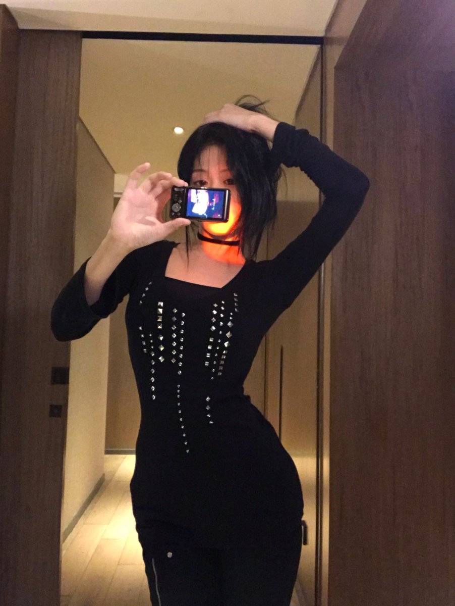 ahyeonnl's tweet photo. ︎ ︎ ︎ ︎ ︎ ︎ ︎ ︎ ︎ ︎
𝑳𝒂𝒏𝒈𝒌𝒂𝒉 𝒌𝒂𝒌𝒊 𝒔𝒊𝒂𝒑 𝒎𝒆𝒍𝒂𝒋𝒖, 𝒃𝒆𝒓𝒃𝒂𝒍𝒖𝒕 𝒂𝒏𝒈𝒈𝒖𝒏𝒏𝒚𝒂 𝒉𝒊𝒕𝒂𝒎 𝒚𝒂𝒏𝒈 𝒎𝒆𝒏𝒆𝒏𝒂𝒏𝒈𝒌𝒂𝒏.
︎ ︎ ︎ ︎ ︎ ︎ ︎ ︎ ︎ ︎ https://t.co/4Ubkh6ckwF