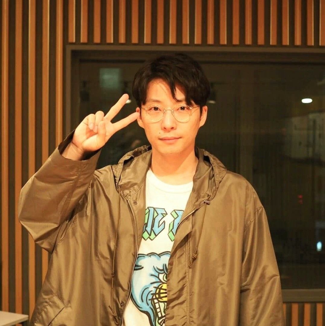 su06544's tweet photo. 안경남이 좋아 https://t.co/JRMAeDFGVZ