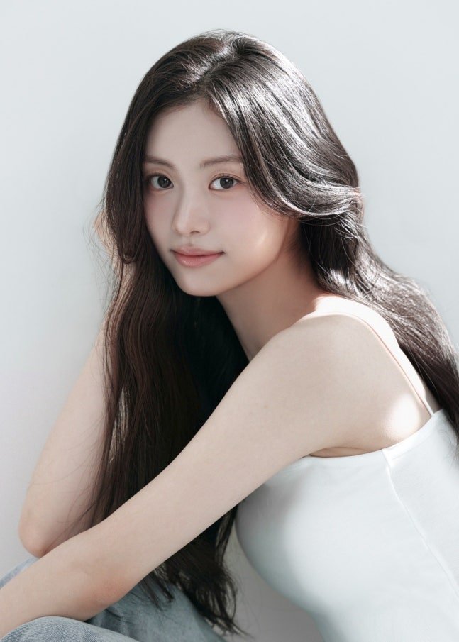 tang__kira's tweet photo. Profil Kim Garam bersama management Koo

https://t.co/f4RpgGh6Jv https://t.co/s3aPQMl3TW
