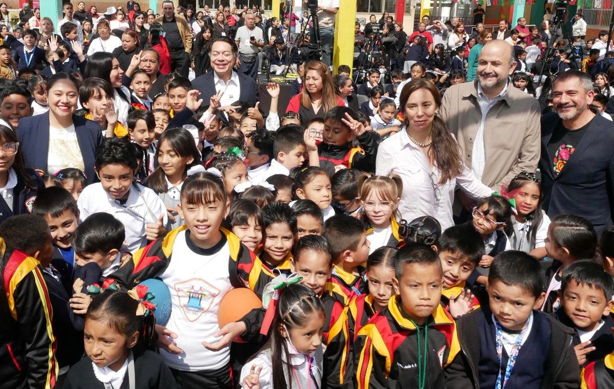 NoemiJuarezSEB's tweet photo. Hoy inicia la Jornada Nacional de Juegos Tradicionales y desde Zinacantán, Chiapas, les invitamos a participar.
Aquí pueden consultar las Orientaciones Pedagógicas que realizamos para ustedes, queridas y queridos maestros: https://t.co/fcj6uJghvi
#EducarParaTransformar https://t.co/ljY0zA8Bxc