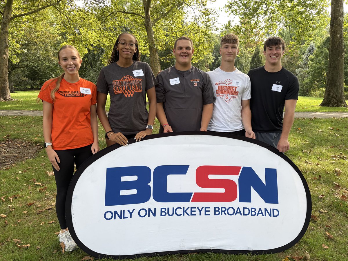 southviewcougar's tweet photo. Southview student-athletes represented the Cougars at today’s annual NLL Sportsmanship Conference! A great opportunity to connect with student-athletes from across the NLL while learning about leadership, respect, and the importance of sportsmanship on and off the field. #cougsUP https://t.co/PbKJJ2a6is