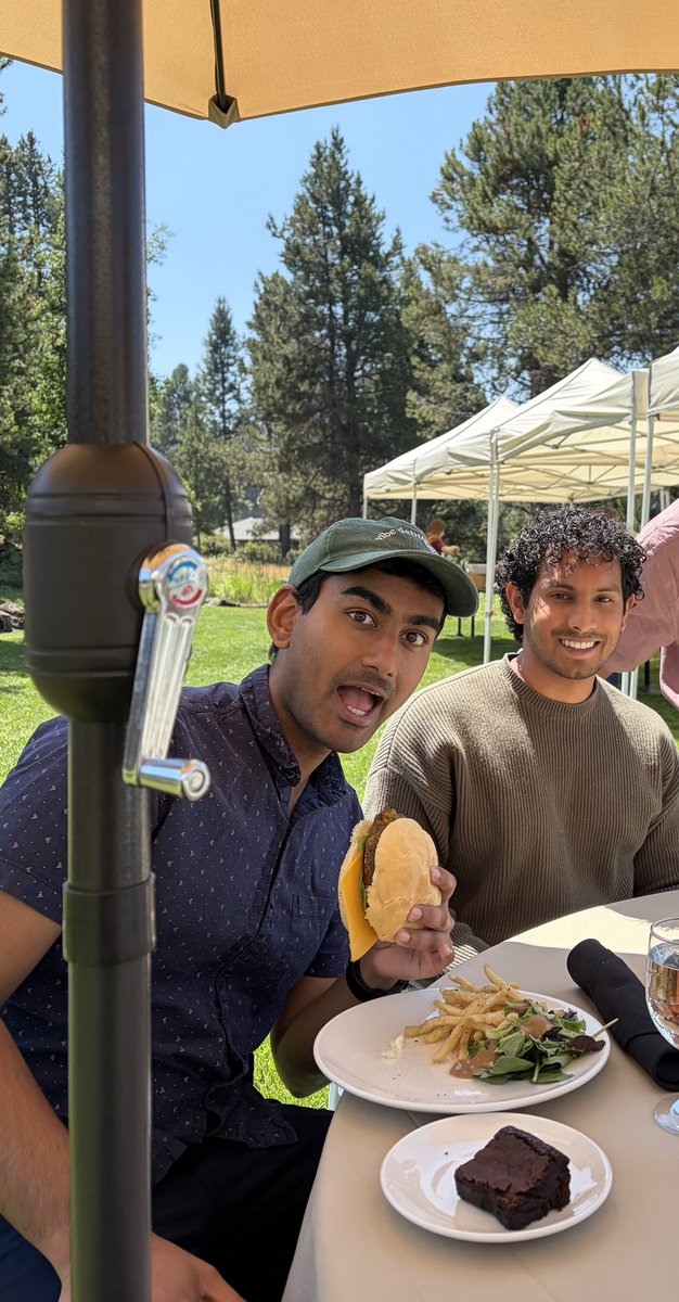 conconconling's tweet photo. one day you’re just super close friends. a few months later you’re cofounders. 

and before you know it, you may go from hating large events with speakers to speaking at large events yourself 😌 https://t.co/X2CInUmSrW