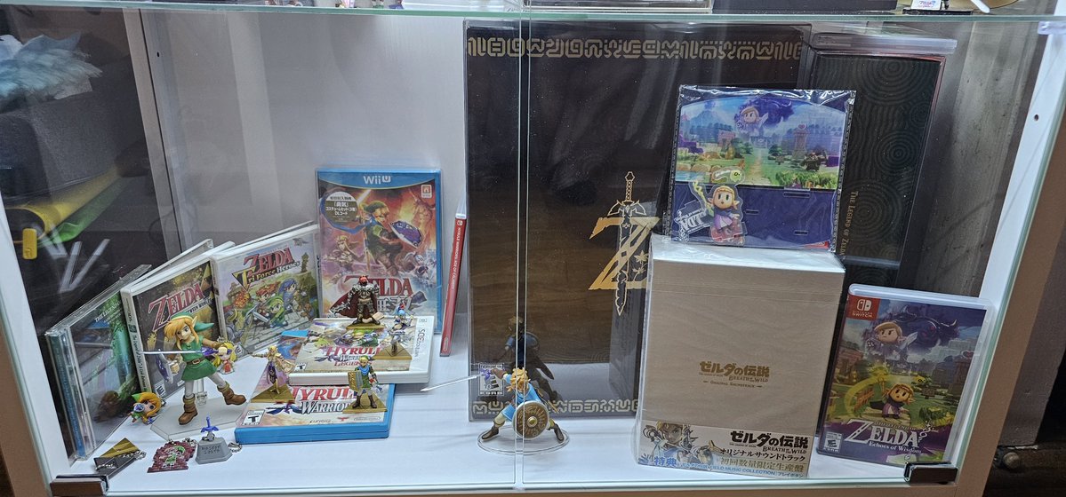 SillyRosemarie's tweet photo. I love The Legend of Zelda. #Zelda40thDirect #legendofzelda #zelda #collection #nintendo #nintendodirect https://t.co/xK05MOcsch