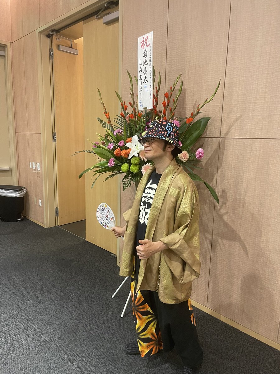 2lfCAqJnznZI9Kc's tweet photo. 素晴らしい時間をありがとうございました♪

演奏だけでなく、人柄も素晴らしい菊池さん、大ファンになりました😍
Please come back soon!🇺🇸

#maosho
#菊池亮太
#moonrise https://t.co/fITMz8EIsb