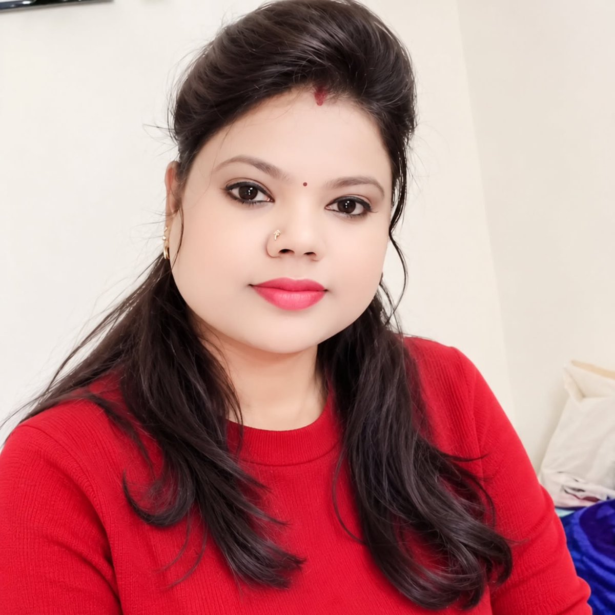 erdalzingal's tweet photo. Bhagyashree makeup and hair artist. https://t.co/SgcxqlNwPg
