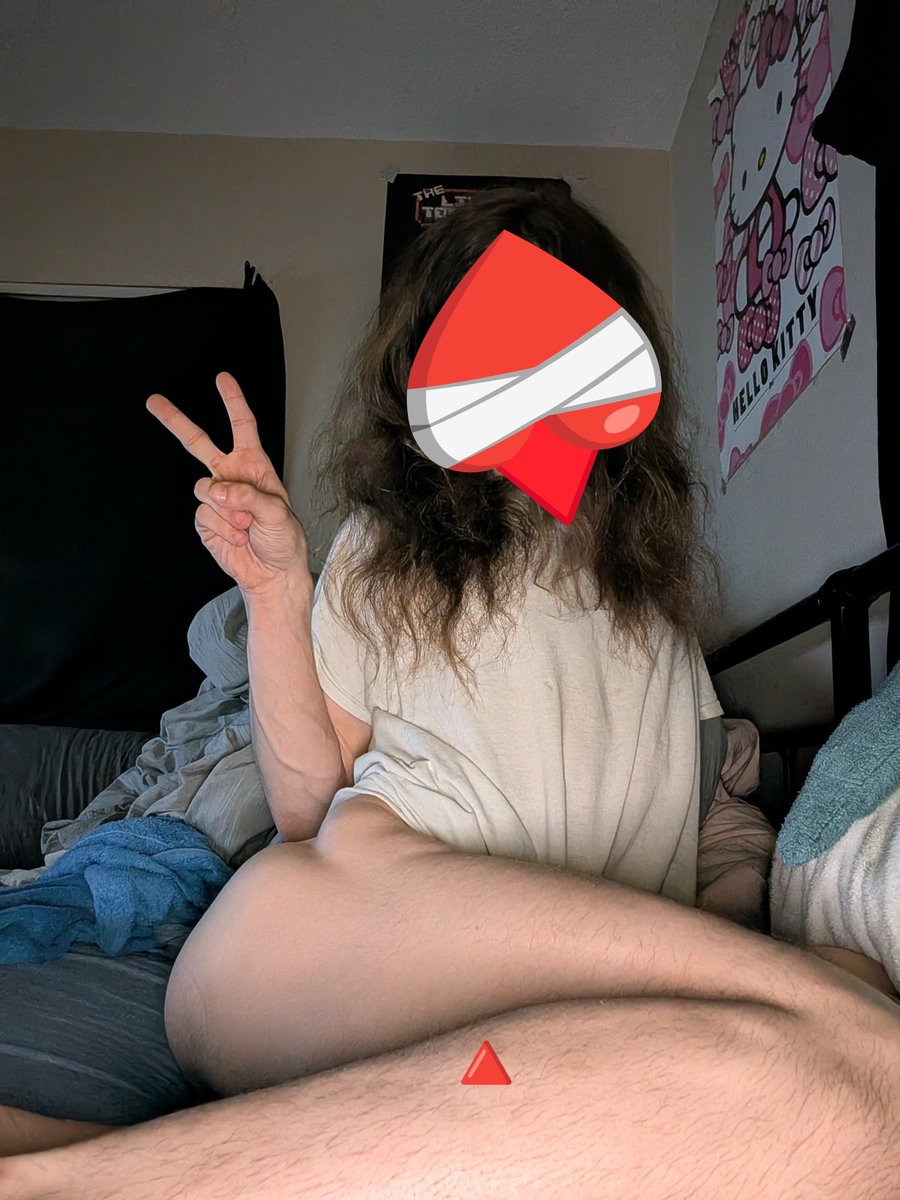 Plastic_Kisser's tweet photo. I used to love taking lewd pics while giving a bright smile to the camera. I'm thinking I'll do daily pics on this account, I miss taking pics. I hope I can find the simple happiness I used to get from taking pictures. I only really had fun within a daily post format. #femboy https://t.co/mkVYwwD4r1