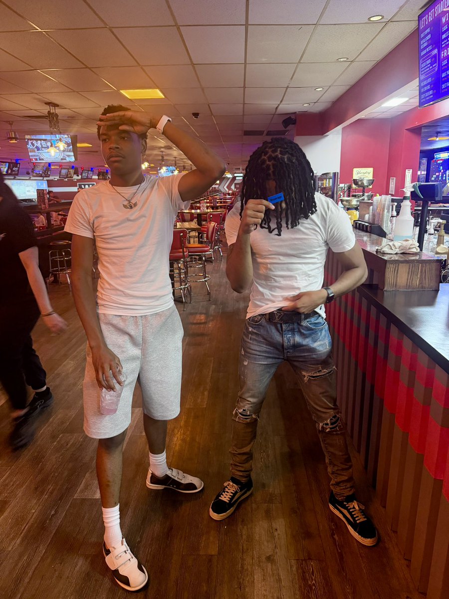 Sageyfmm's tweet photo. Look at me draggg #philly https://t.co/jRzRT4MEm3
