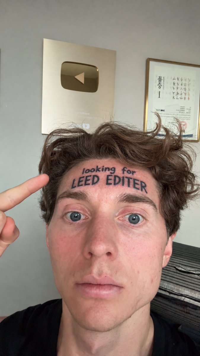 brandonwyoutube's tweet photo. Day 3 of searching for a Lead Editor….I think this new tat will help. 

Please DM me if you’re looking for a long term position or contract work! Must have prior experience editing the same content as mine. I’m still sorting through hundreds of DMs so if I haven’t gotten to you and you’re confident you’re the perfect fit, please follow up.