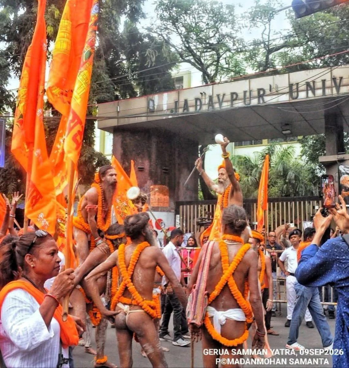 IndicVoices's tweet photo. New professors have come to join Jadavpur. https://t.co/hSzZtjY2cH