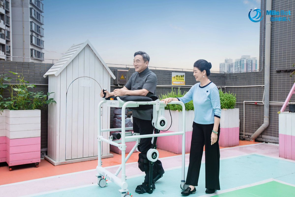 AIRDesignHouse's tweet photo. 🤖 ROBOT+ 100: MileBot 3000 Steps Lower-Limb Exoskeleton Robot

As aging populations reshape the future of care, helping older adults stay mobile, engaged, and independent has never been more important. Meet 3000 Steps, a flexible-actuation lower-limb exoskeleton robot by MileBot Robotics.

Designed to support structured walking practice in smart elderly-care settings, 3000 Steps brings intelligent mobility support closer to the people who need it:

• Intent-Aware Assistance: Multi-sensor perception and intelligent human–robot interaction help recognize a user's movement intention and provide responsive assistance for standing and walking practice.

• Everyday Mobility Practice: Lightweight and easy to use, 3000 Steps is designed to support daily walking exercises across care homes, community wellness services, and home-based care—with independent use or family support as appropriate.

• Independence Through Care: By supporting repeatable mobility practice, 3000 Steps can help care teams and families enable more active, confident everyday movement for older adults.

From institutional care to community and home-based support, 3000 Steps helps bring structured, people-centered mobility practice into everyday aging-care environments.

✨ Discover the 3000 Steps solution at the Air Design House.
📍 Air Design House connects global innovators with Shenzhen's unparalleled manufacturing ecosystem. Discover how we bridge groundbreaking innovation with one of the world's most efficient supply chains.

Join us to explore the future of industry, powered by Shenzhen.

#Robotics #SmartElderlyCare #AgeTech #Exoskeleton