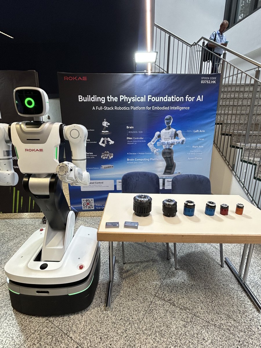 ROKAERobotics's tweet photo. ROKAE Robotics in Action at Humanoid Robots Summit Europe 2026! 🤖

As a Gold Sponsor, ROKAE showcases the Helios Series Wheeled Dual-Arm Robot, integrating robotic hardware, intelligent control, and embodied AI for real-world applications.

#ROKAE #Robotics #EmbodiedIntelligence https://t.co/Xy4tnLk6m8