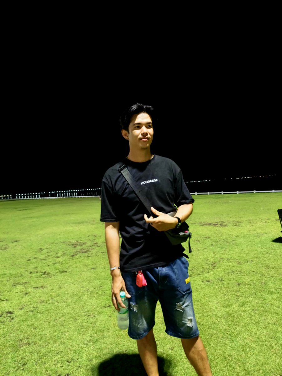Somrak_singwee's tweet photo. 😎💵💯🩷 https://t.co/OJgVx9dwi3