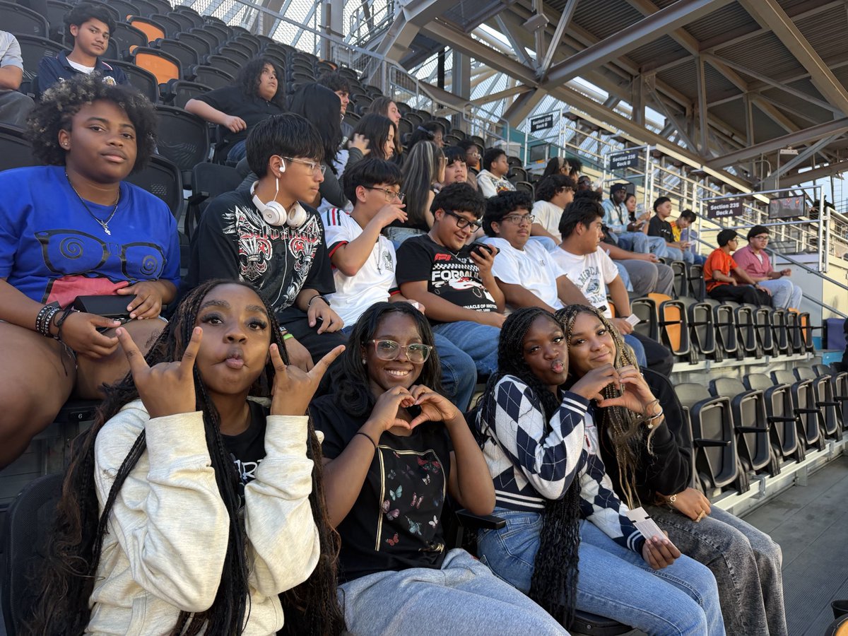 CteNths's tweet photo. ⚽️💙 P-TECH at Houston Dynamo AVID/DECA Day 2026! 💙💙

Fun, learning, career exploration, and unforgettable memories! 🙌⚽️
Thank you, Advanced Academics, for supporting our students! 💙👏 @SpringISD_AdvAc @SpringISD_CTE @Dekaneywildcat @evo_newso @AVID4College https://t.co/roJ4B9U42p