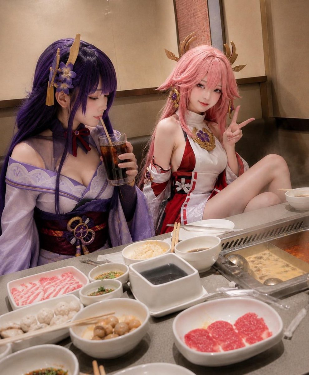 EboniGallamcix's tweet photo. 快乐加倍 闺蜜贪杯惹 https://t.co/pwWX31KngU