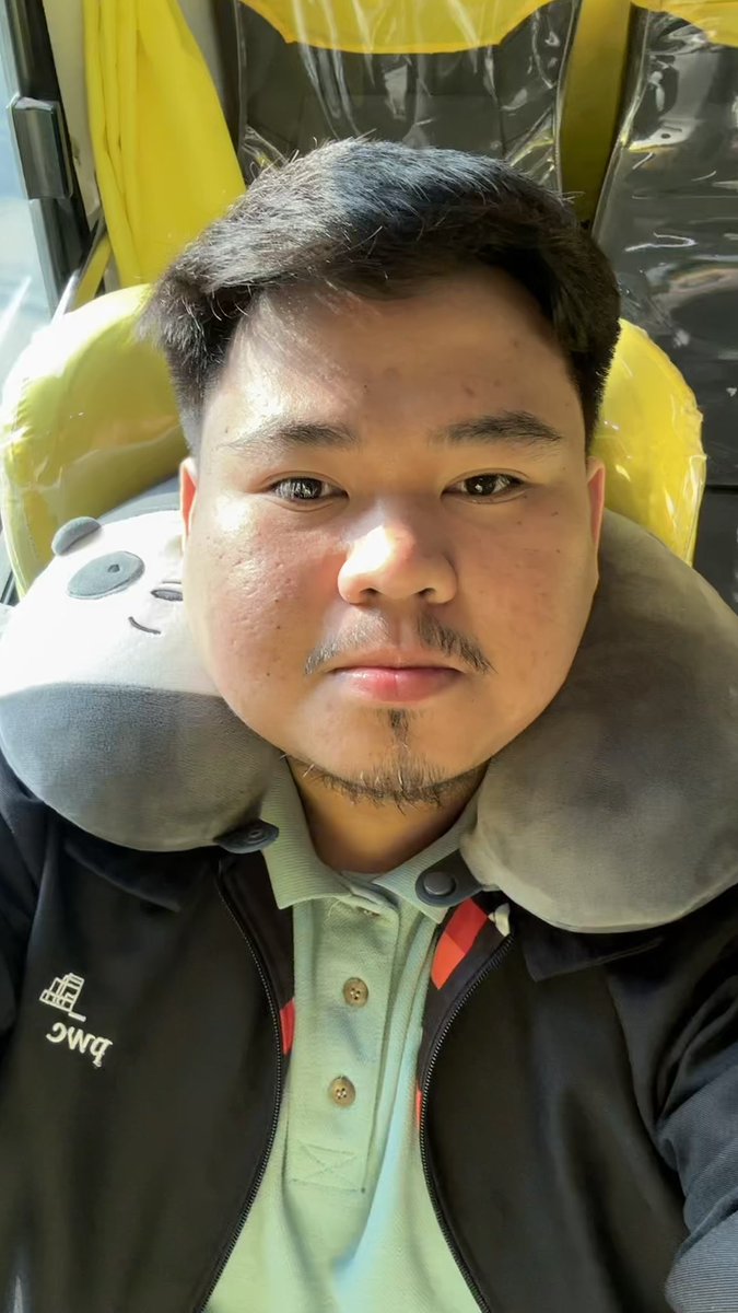 Cyto9927's tweet photo. Chub 😑 https://t.co/vini66NS5k