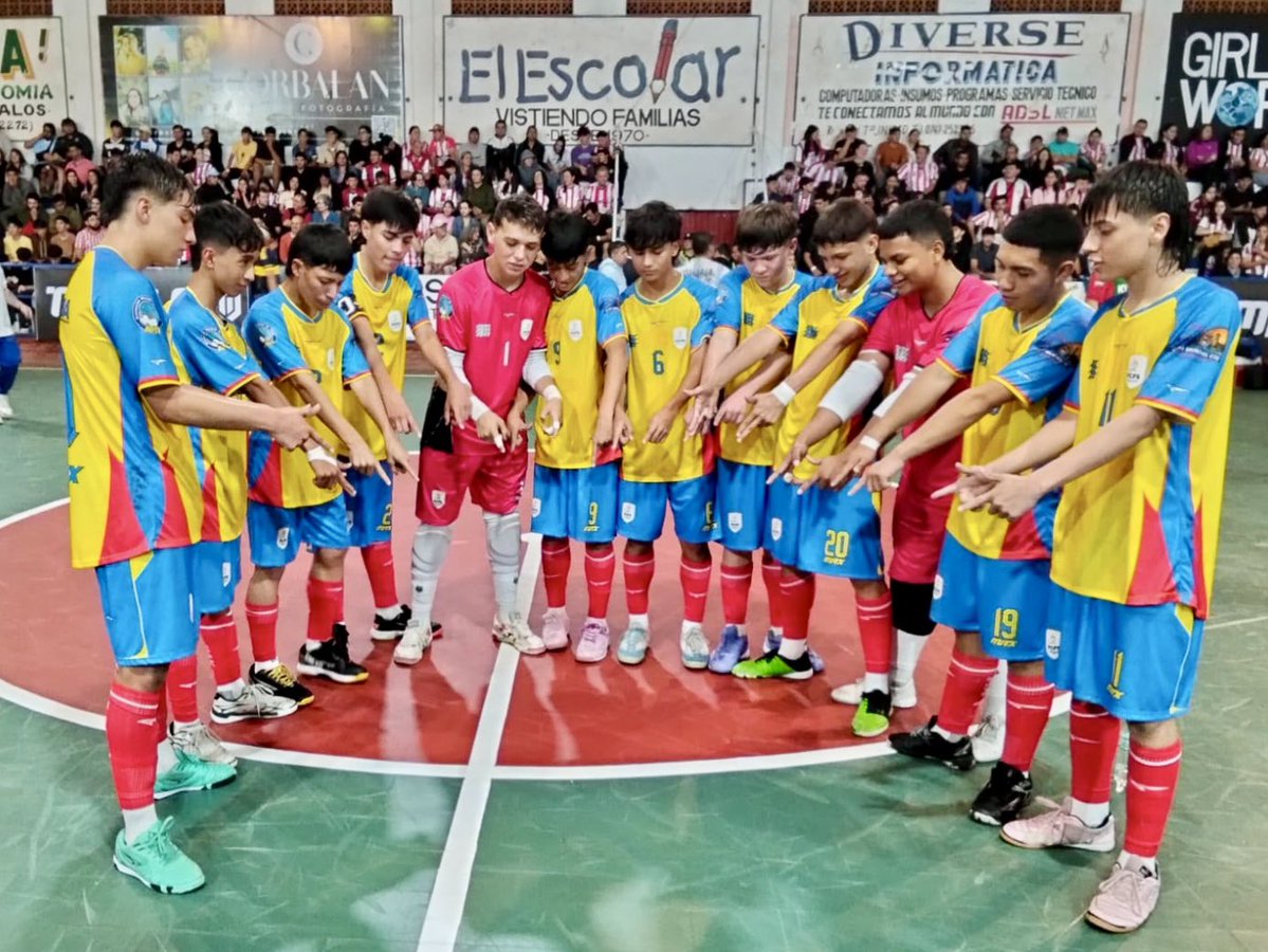 Fecolfutsalon's tweet photo. 🇨🇴😴 Primeros ✅
Clasificados ✅
Invictos ✅

¡Vamos por más en el Mundial C-15! https://t.co/IZxPeoAmvV