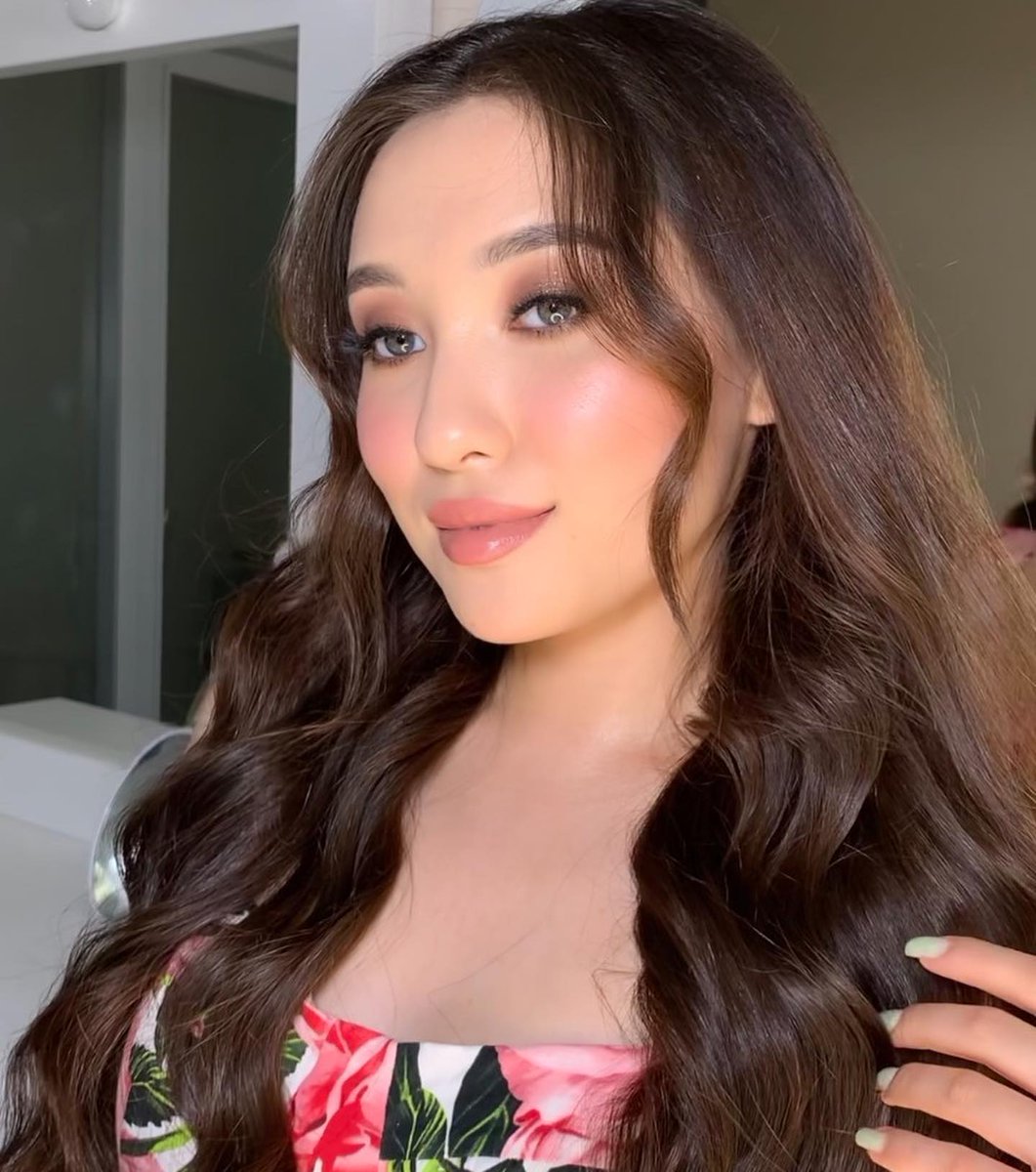 RoseannMan2pg's tweet photo. Summer vibes https://t.co/CRxroc61ok