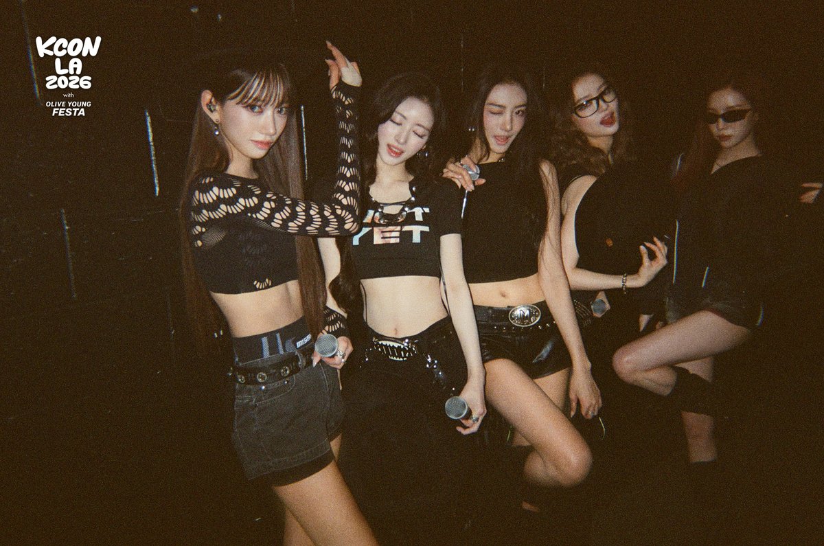 kconusa's tweet photo. [#KCONLA2026] Behind the Scene: Film Camera by #MEOVV

photo by. @OFFICIAL_MEOVV

📌Pre-register now for KCON LA 2027 and be the first to get the latest KCON news and updates!
🔗https://t.co/I5DbHatE0i

-
KCON LA 2026
AUG 14-16
https://t.co/0wcVXh0tET Arena, LA Convention Center

Let’s #KCON