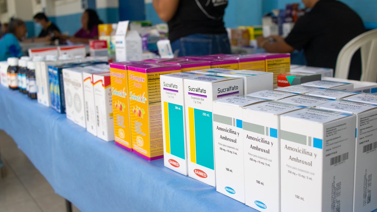 Elisa_Rosalesv's tweet photo. Este día, mi diputado suplente, @borisplatero , acompañó el desarrollo de una jornada médica en Rosario de Mora.

Gracias al trabajo articulado con la Alcaldía de San Salvador Sur, pudimos acercar atención integral a más familias de la zona. 🩺 https://t.co/ksvRyqft1a
