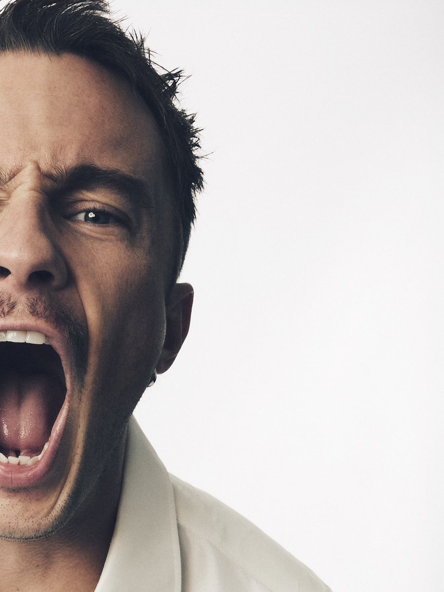 katslay3r's tweet photo. that’s my patrick bateman https://t.co/VRpbTWGLR8