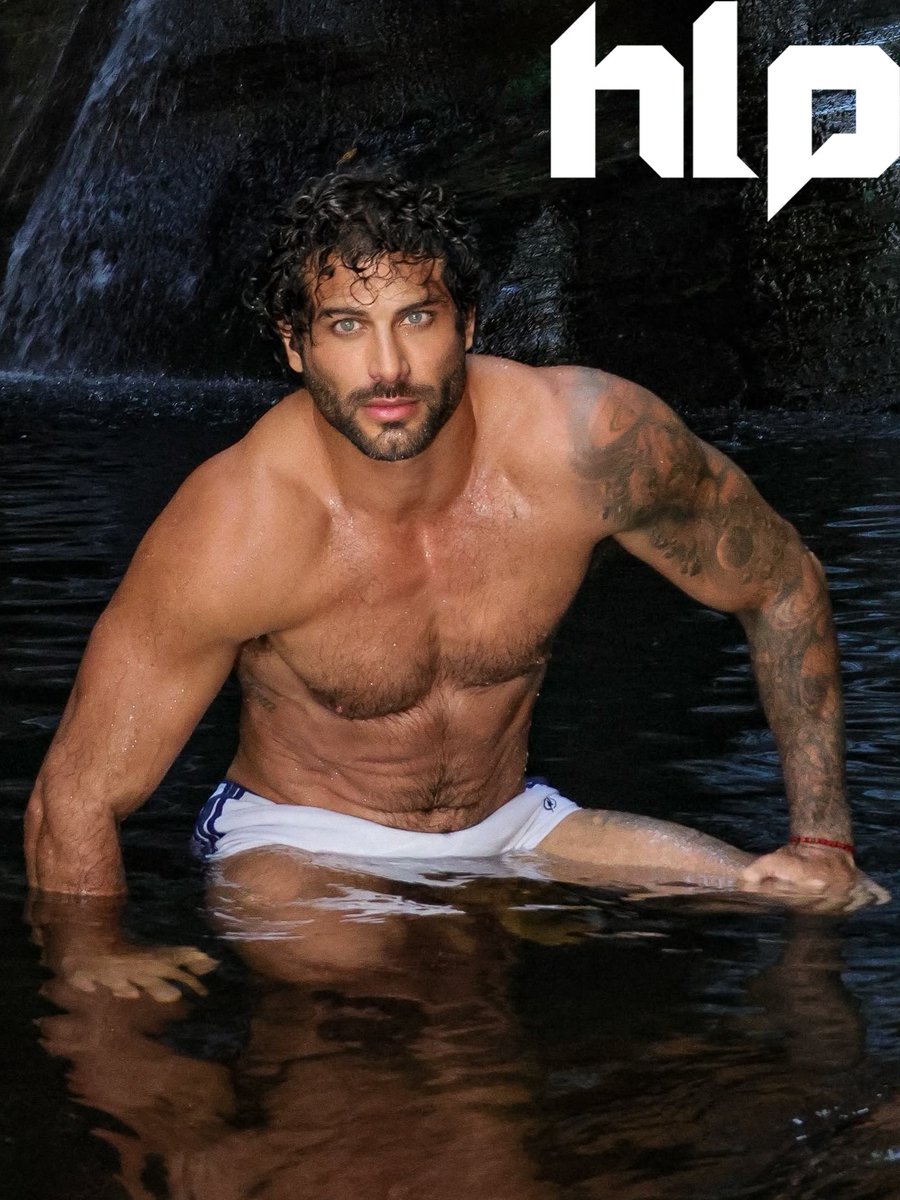 homensdelinguap's tweet photo. Bora lavar a alma e renovar as energias na cachoeira com o GORGEOUS @JesusLuz1 Jesus Luz e essas fotografias incríveis do Vinny Nunes?!⚡️⚡️
#jesusluz #cachoeira
#photoshoot #photography
#homensdelinguaportuguesa https://t.co/YPevBkI1vi
