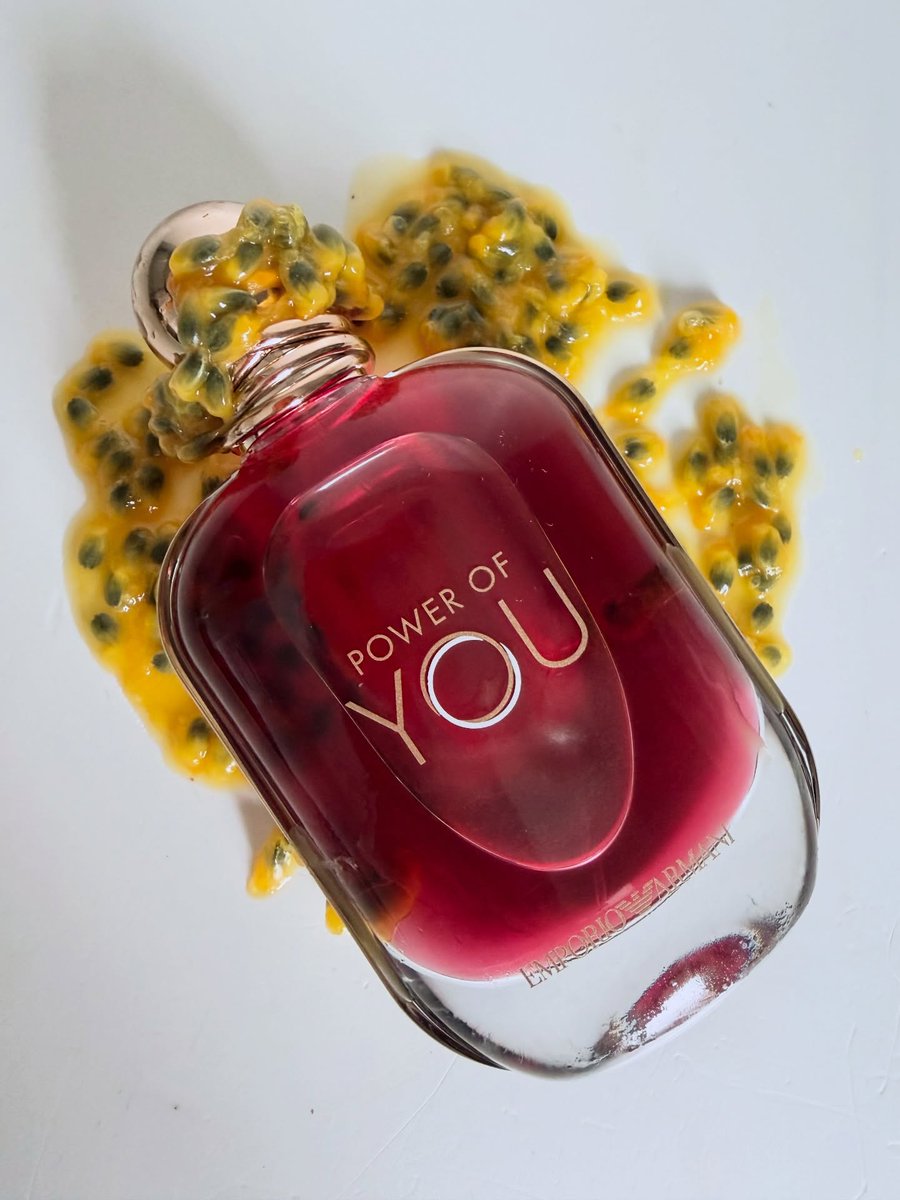 JuleeWesche's tweet photo. Ad/PR

Armani’s Power of You is a sweet fruity gourmand with passion fruit, frangipani, and vanilla. The fresh, tangy passion fruit keeps it from being too sweet. A perfect summer fragrance in a sleek ruby-toned bottle. https://t.co/2RS9bNNq99