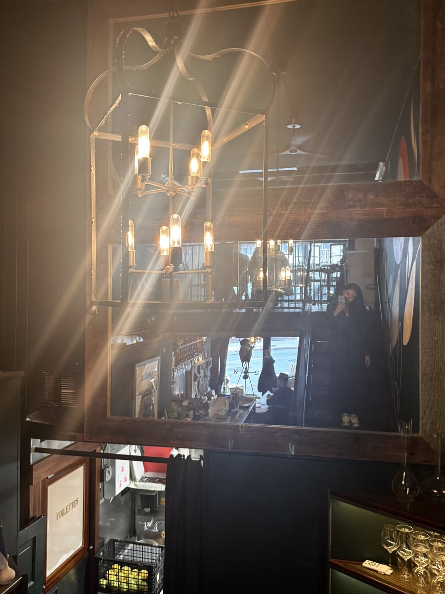 cherylxuaner's tweet photo. The real magic of SF is getting to talk about the future of AI over dinner with the people building it.

Last week, I hosted @HireyAI’s first Founders’ Dinner.

Joining us were founders from @Offloop , @VoiceCursor , @ScamAI_Official , Stampede Robotics, and SL Innovation Corporation, alongside an investor in AgiBot and KUKA Robotics.

We talked about where AI agents are heading, the future of robotics, and what still needs to be built.

My favorite part was hearing how founders and investors approached the same questions from different perspectives.

That’s what we want to keep building with HiRey: relationships that start with a real conversation.

Who should we invite to our next dinner? ❤️‍🔥
Tag someone and tell us what they’re working on.

Self-nominations welcome :)