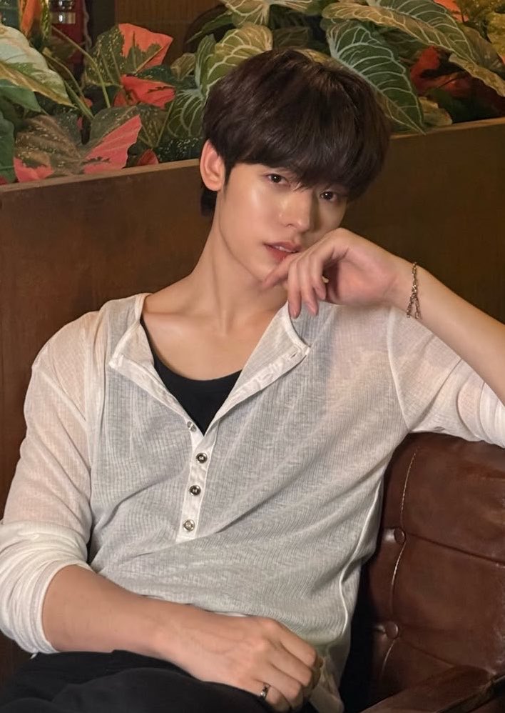 beisaypor's tweet photo. อยากไว้หนวดให้มันจบๆ หึงน้องป๋อ (  •̀⤙•́  ) 💢 https://t.co/s68DHaHiuD