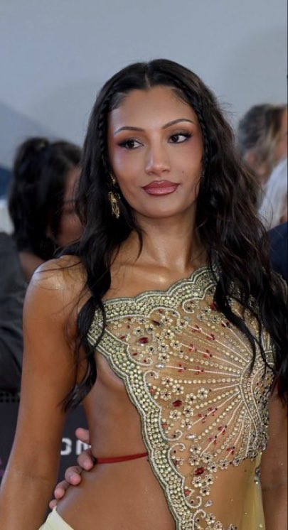 buteranon's tweet photo. so in love with her https://t.co/YuE06JwlC2