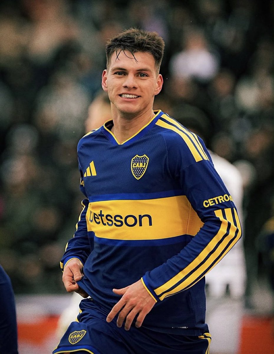 Labocatw's tweet photo. URGENTE: BREAKING NEWS 

KEVIN #ZENON ES NUEVO JUGADOR DEL ATLAS DE MEXICO 

Boca y Los Mexicanos ya cruzan papeles para hacerlo oficial. 

GRACIAS POR TODO KEVIN https://t.co/zfKXAphoUW