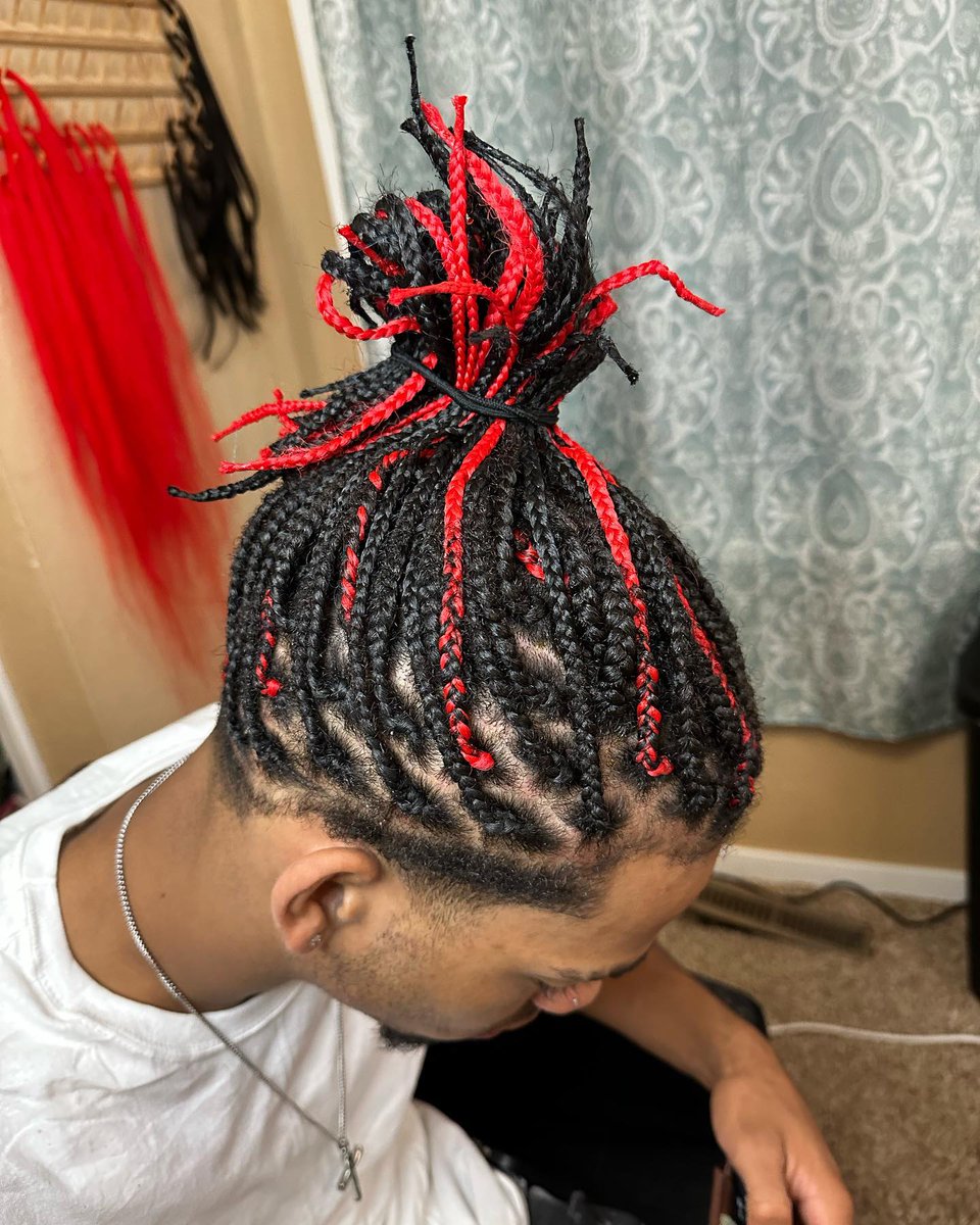 BibiKeelyxwb's tweet photo. Attention: those who work deserve to treat themselves. Did you book your appointment? African braids for men. When is your appointment? Book today. https://t.co/NNlUhicHfJ