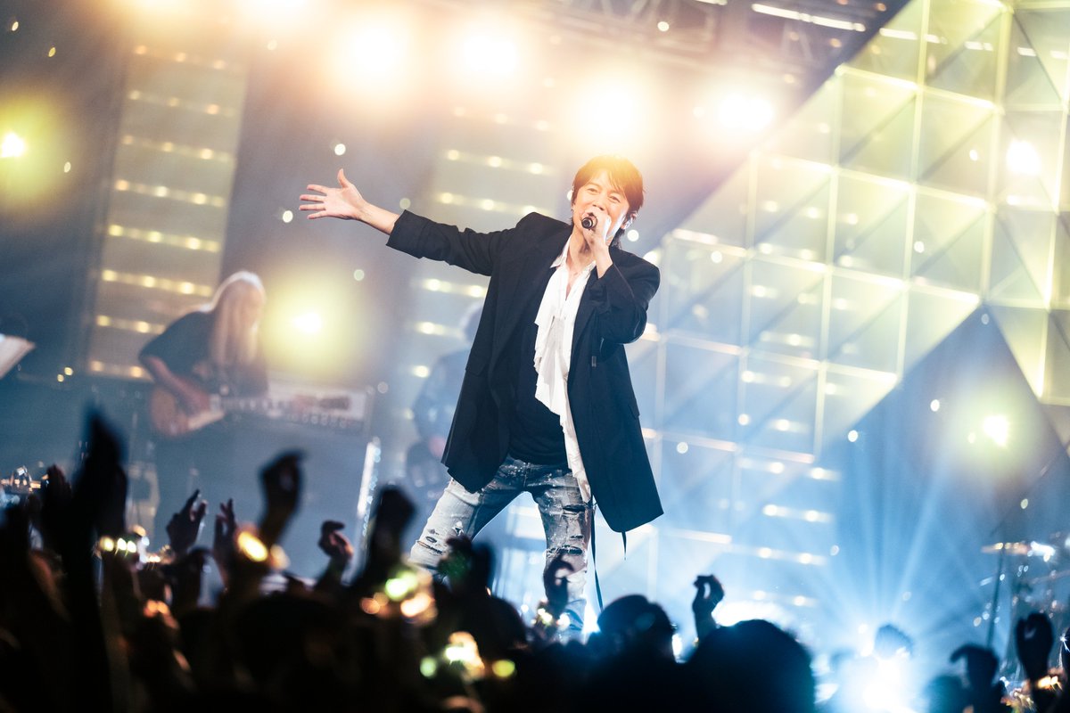 BROS_1991's tweet photo. ＼　本日放送　／

📺9/10(木)22:00〜
NHK『SONGS 福山雅治』1週目

2週連続放送の第一夜は
貴重映像で振り返る“人生を変えた出会い”✨
#大泉洋 さんのトークをお届け🗣️

〈歌唱楽曲〉
「邂逅」「MELODY」「龍」

▽詳細はこちら
https://t.co/dZchoG0VQ1

@nhk_songs
#SONGS #BROS1991 https://t.co/XVZDiTEcLD