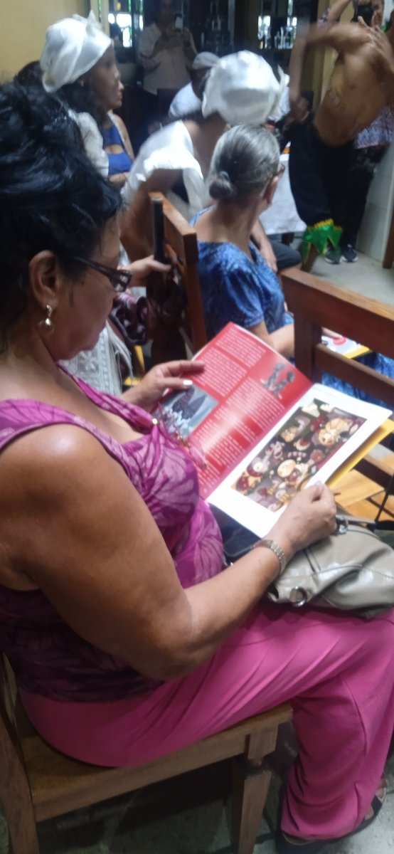 AtenasBella's tweet photo. 9 de septiembre 2026, celebramos en el Museo Farmacéutico de Matanzas, el 17 Aniversario del Proyecto Sociocultural AfroAtenas, con la presentación de la Revista Barrio Ashe, volumen que  muestra las historias cotidianas del barrio
#direccionmunicipalculturamatanzas https://t.co/Y4uR9A0ZMs