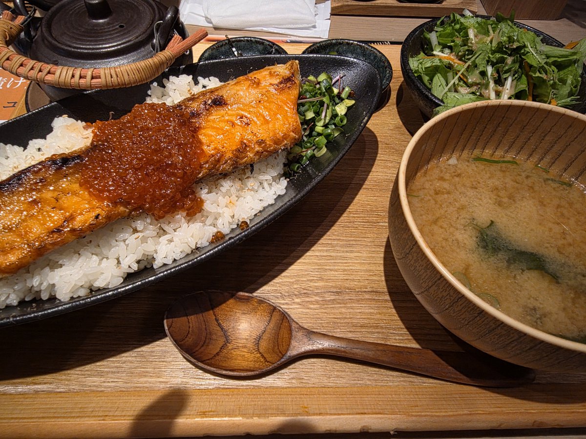 Yasutoshi1350's tweet photo. 高田馬場、ラーメン以外もたまには https://t.co/Z0HKaar2FN