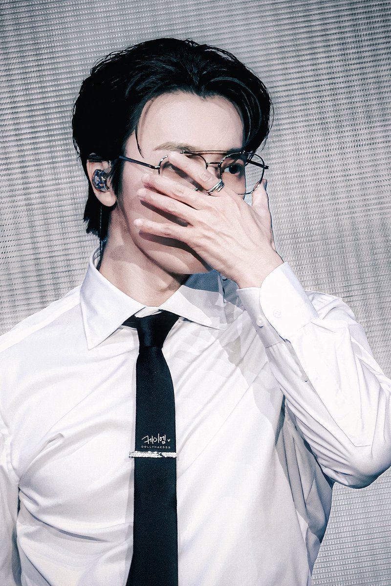 dollyhaesss's tweet photo. 2026.09.04 - 2026 DONGHAE 1ST SOLO ENCORE CONCERT [ALIVE] in SEOUL

#동해 #DONGHAE
#슈퍼주니어 #SUPERJUNIOR https://t.co/obMWFuj84R